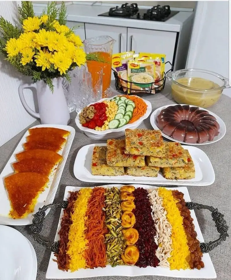مدل تزیین میز شام عروس