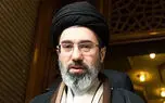 انتشار اولین فیلم از آیت الله سید مجتبی خامنه‌ای رهبر انقلاب در جمع روحانی ها  / چقدر خاکی و صمیمی