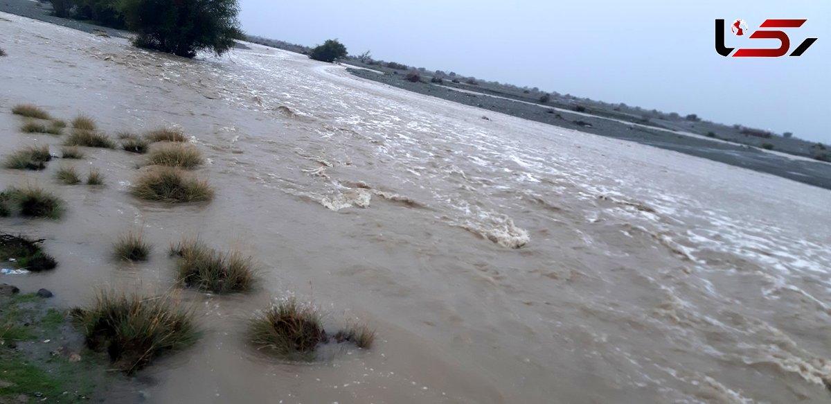 7 روستای قلعه‌گنج در محاصره سیلاب 