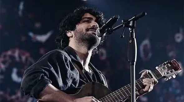 فیلم | آواز باشکوه عرفان طهماسبی  | آهنگ دلا امشب سفر دارم | با صدای بهشتی همه را مبهوت کرد