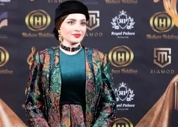 فیلم / بهنوش طباطبایی هشتک پُز نیست سبک زندگیمه رو اینجوری رونمایی کرد/ پشت پرده استایل شیک و منحصربه فرد خانوم بازیگر چیست؟