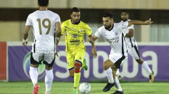 چادرملو 3 - 0 فجر: بردی به قیمت صعود و جشن در یزد