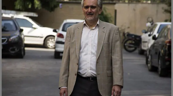 بیژن بنفشه‌خواه در بین محکومین +تصاویر