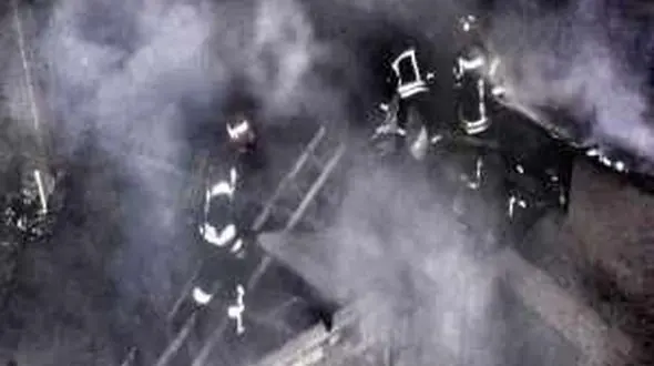  خانه ویلایی در شعله های آتش سوخت + فیلم و عکس