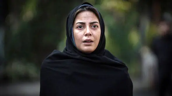 طناز طباطبایی برای "خورشید" سیاه‌پوش شد/ عکس 