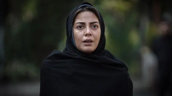 طناز طباطبایی برای "خورشید" سیاه‌پوش شد/ عکس 