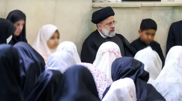 رئیس جمهور : پشتی ها را جمع کنید / واکنش رضا رشید پور