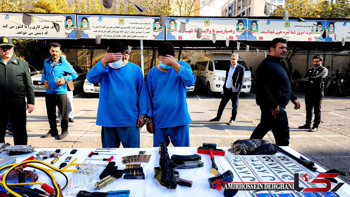 دزدان مسلح مغلوب جی چی اس ماشین مرد تهرانی / نصفه شب بود دیدم آلارم جی پی اس ماشینم زده شد سریع به پلیس زنگ زدم