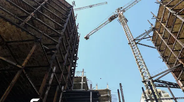 شهرداری نمی تواند مناطق بی دفاع و ساختمان های نیمه کاره را سامان دهد + فیلم 