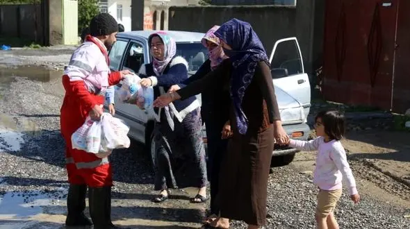کمک ۱۴ میلیارد تومانی مردم به سیل‌زدگان تا صبح امروز