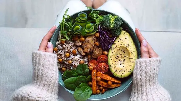 راز کنترل انسولین: 6 روش ساده که از همه مخفی مانده بود!