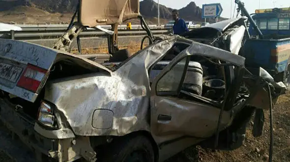 واژگونی وحشتناک سمند در جاده قم-تهران