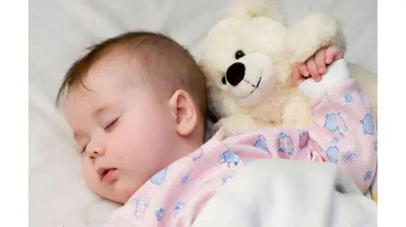 سن مناسب استفاده از بالش برای کودکان چه سنی است؟