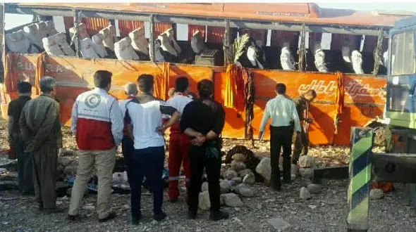 دعوت به کار از دو دانش‌آموز قطع عضو حادثه داراب