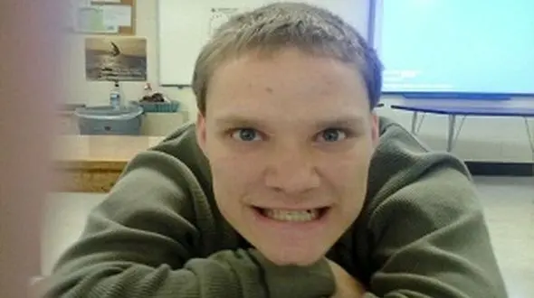 دستگیری قاتل سریالی 23 ساله / او 3 زن را داخل ماشین امریکایی اش کشته است+ عکس