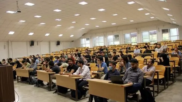 رتبه‌های ۹ دانشگاه مطرح ایران بین کشورهای جهان/ جدیدترین رتبه‌بندی جهانی کیو اس ۲۰۲۵ اعلام شد