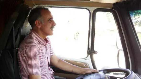 گفت‌وگو با مربی سابق تیم ملی فوتبال پشت فرمان کامیون