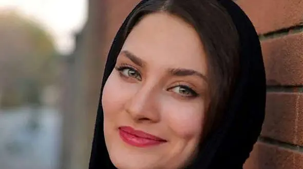 لباس نامتعارف ساناز سعیدی در خارج  ! + بیوگرافی و خصوصی های خانم بازیگر !