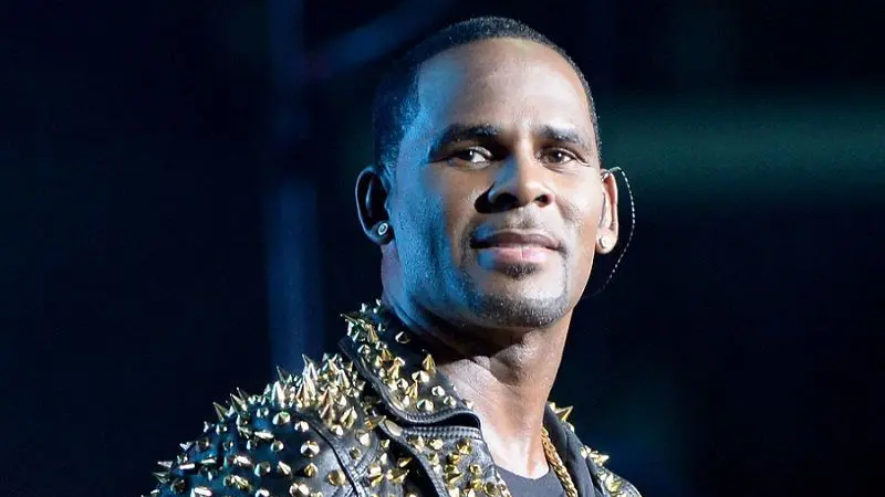 عکس تجاوز خواننده