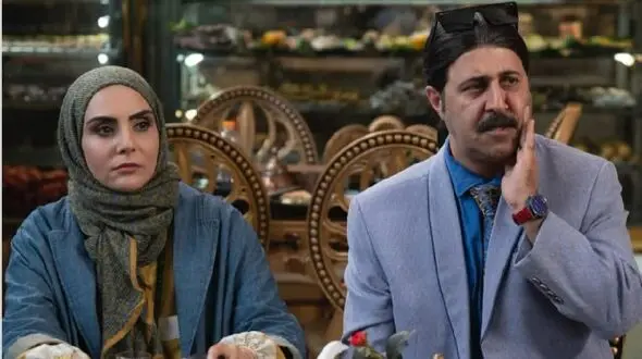شیوا مکینیان همسر ارسطو در پایتخت ۷ در حال برف بازی + عکس