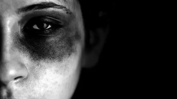 زن آقای دکتر برایم شوهر پیدا کرد تا از دکتر فاصله بگیرم ! 