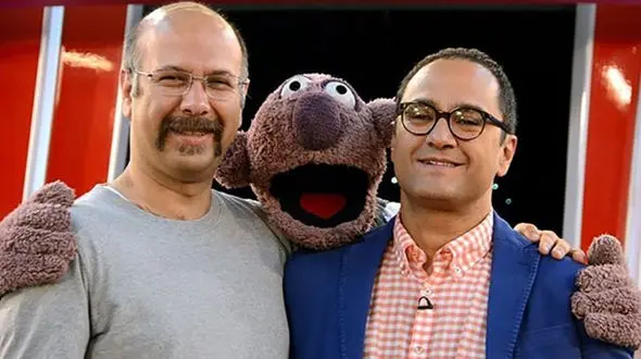 صداپیشه جناب خان به اندازه دنیا خسته است/فرصت کافی برای دیدن خانواده‌ام ندارم +عکس