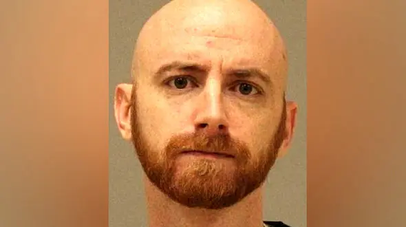 200 سال زندان به خاطر آزار دختر 2 ساله + عکس