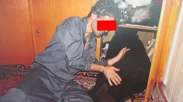مرگ تلخ یک مادر که داخل کمد لباس محبوس شده بود / قاتل در دادگاه تهران حرفی برای دفاع نداشت+عکس