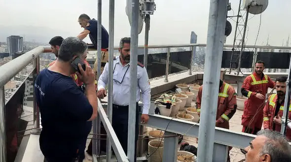 2 کشته و مصدوم در سقوط مرگبار کلایمر در برج 21 طبقه ولیعصر