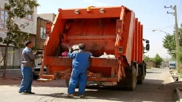 نحوه جدید حمل و پخش زباله در شهرستان ایذه + فیلم
