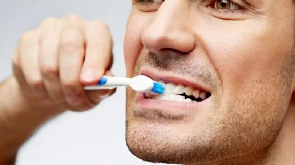 زمان استاندارد مسواک زدن چقدر است ؟