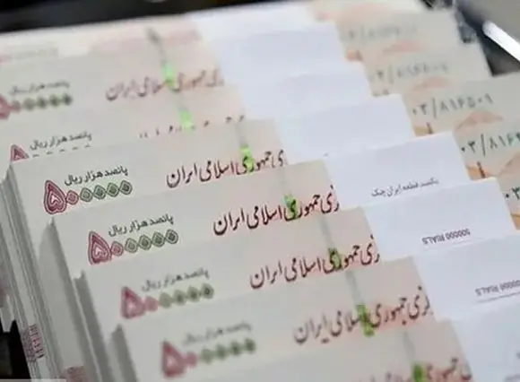 صدای فراموش‌شده کارمندان دولت/ وقتی کارکنان جهاد کشاورزی،  بهزیستی، آموزش و پرورش زیر خط فقر زندگی می‌کنند/ تبعیض حقوق بین وزارتخانه ها! 