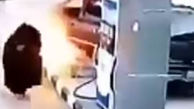 زن خونسردی که پمپ بنزین را به آتش کشید + فیلم