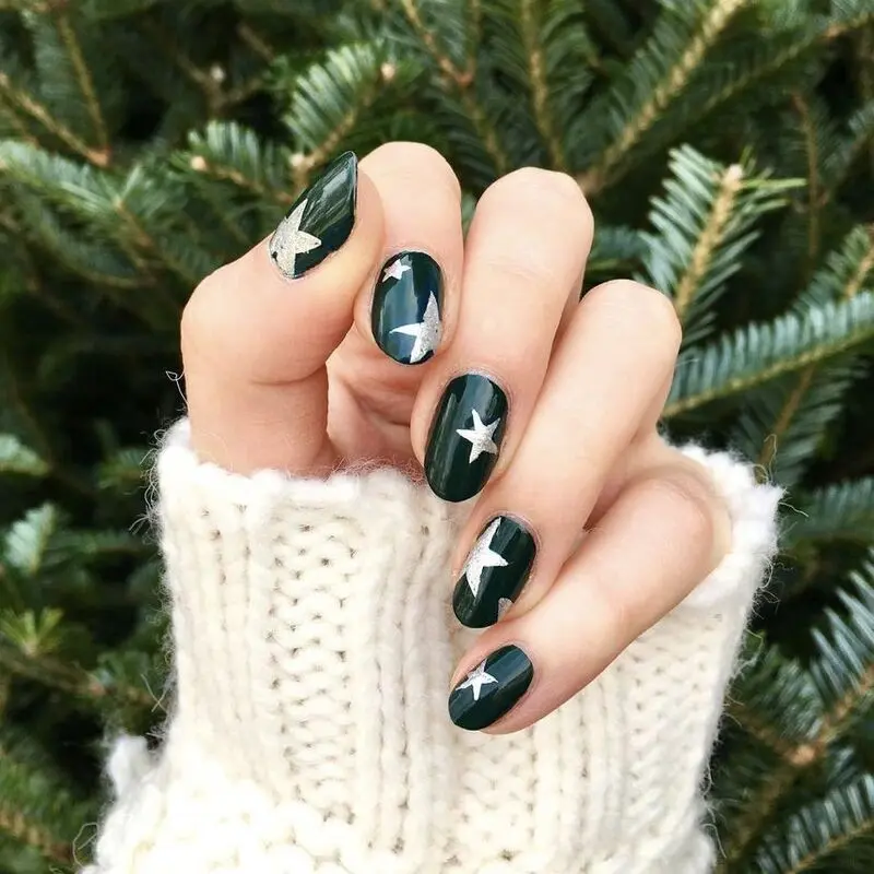 طراحی ناخن‌ برای کریسمس