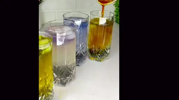 طرز تهیه شربت‌ های رنگارنگ مخصوص روزهای گرم + فیلم