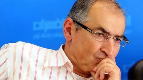 زیباکلام: در انتخابات شرکت نمی‌کنم / دچار فلج فکری شده‌ام