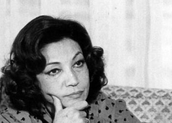 عکس/ ظاهرسازی خاندان ریاکار پهلوی برای تطهیر کردن اقدامات‌شان؛ این بار لباس احرام بر تن اشرف پهلوی