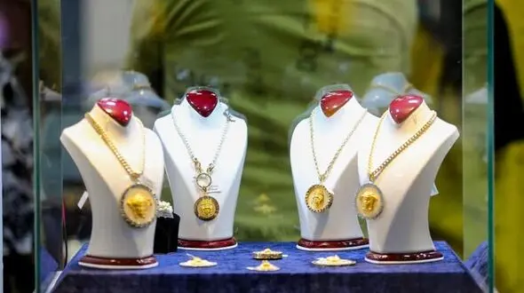 نمایشگاه اصفهان رنگ طلا می گیرد+فیلم