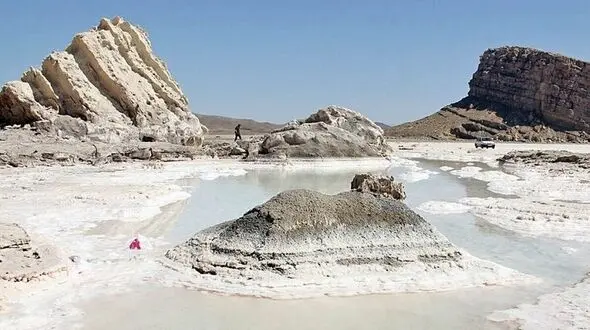 دولت سیزدهم دریاچه ارومیه را خشکاند/ عدم پرداخت اعتبارات احیای دریاچه در ۳ سال گذشته 