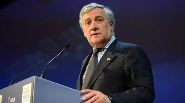 نظر وزیر خارجه ایتالیا درباره مذاکرات ایران و آمریکا در یک توییت