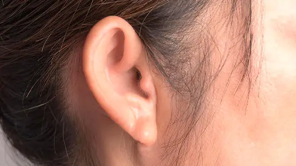 راهکارهایی برای خارج کردن آب از گوش + ترفندهای ساده و بدون هزینه