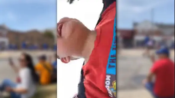 تیراندازی مرگبار در رژه روز استقلال پارک هایلند / مرد مسلح آزاد است مردم در خانه بمانند!