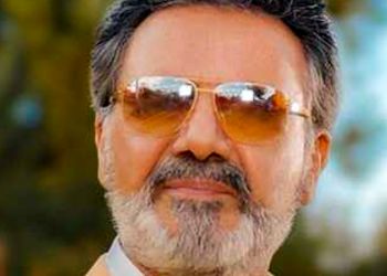 دانلود آواز باشکوه معین / اهنگ جای آن دارد که چندی هم ره صحرا بگیرم!