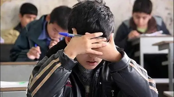 ماجرای کتک زدن دانش آموز ارومیه ای و بیهوش شدنش چه بود؟