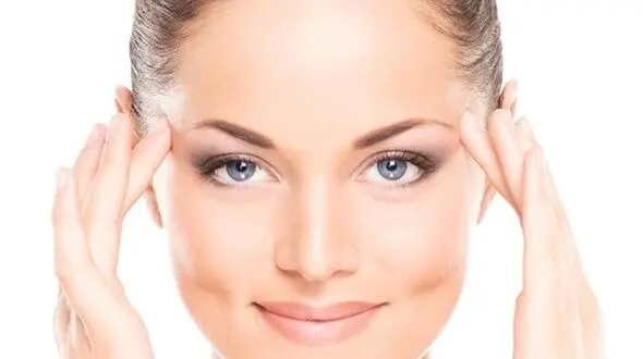بهترین سن برای لیفت پیشانی؟