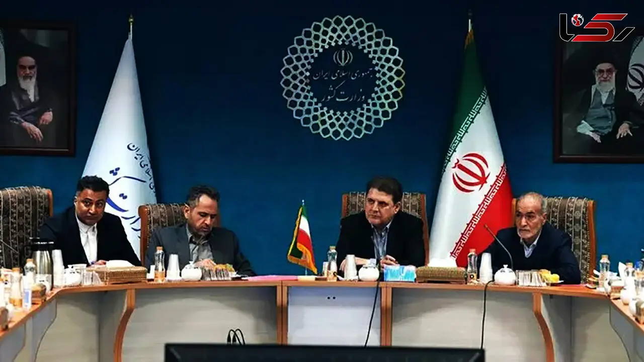 زینی‌ وند: برای مردم پیشینه تاریخی احزاب مهم است / جایگاه دولت و وزارت کشور حمایت از همه احزاب با هر گرایشی است