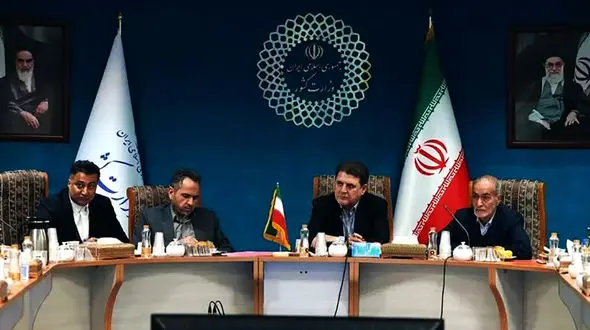 زینی‌ وند: برای مردم پیشینه تاریخی احزاب مهم است / جایگاه دولت و وزارت کشور حمایت از همه احزاب با هر گرایشی است