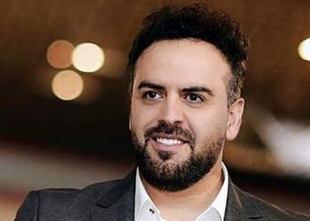 بهرنگ علوی تغییرچهره داد/ آقای بازیگر با استایل عربی جذاب در دبی قابل شناسایی نیست+عکس