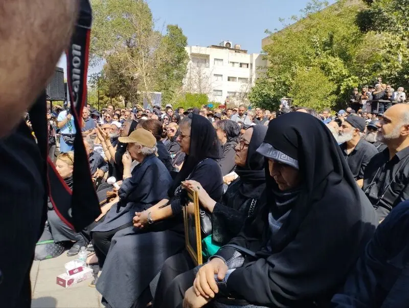اکبر عبدی