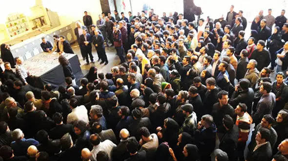 مراسم تشییع پیکر عارف لرستانی در تالار وحدت +فیلم و تصاویر 